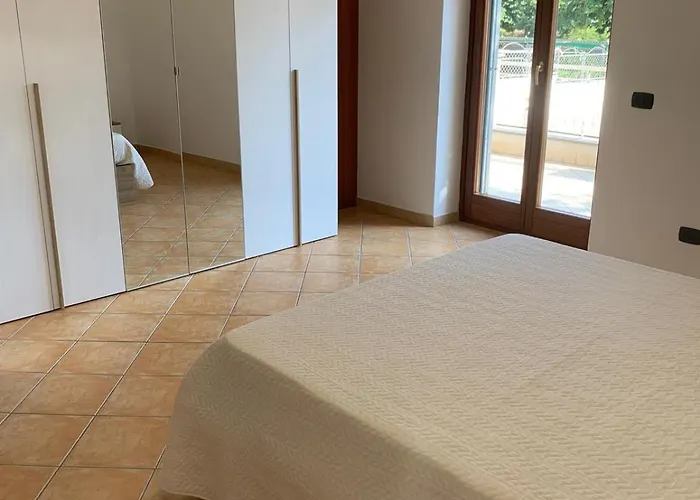 Virna Villa *